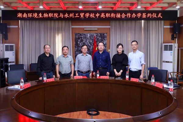 图片01_副本.png 图片01_副本.png